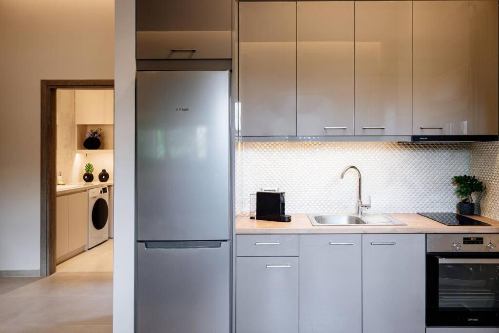 Euphoria Luxury Apartment Candia Esterno foto